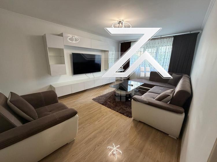 Apartament cu 3 camere decomandat, mobilat în Rovine