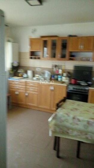 Casă cu 3 camere în Valu lui Traian
