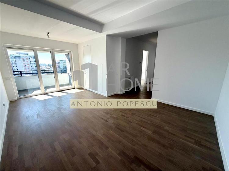 Apartament cu 3 camere decomandat în Gheorghe Doja