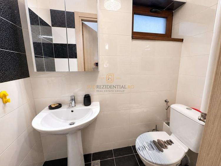 Casă individuală cu 4 camere cu Canalizare în Central