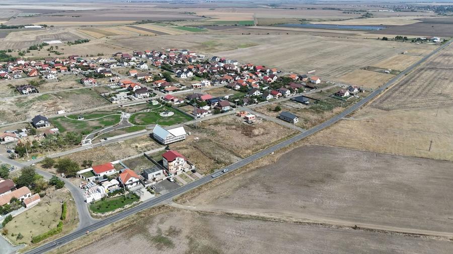 Teren Construcții intravilan de 3413 mp, în Dudeștii Noi
