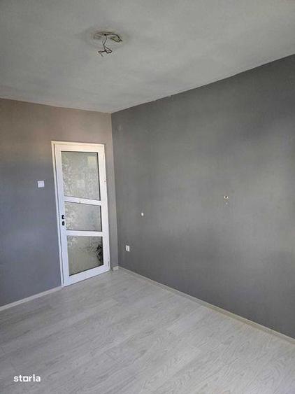 Apartament cu 3 camere în Basarabia
