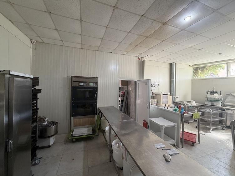 Inchiriez spatiu comercial / hala / sala / depozit - 2