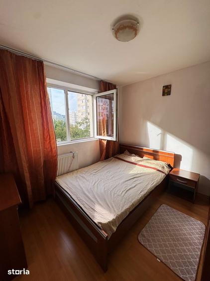 Apartament cu 2 camere semidecomandat în Pantelimon