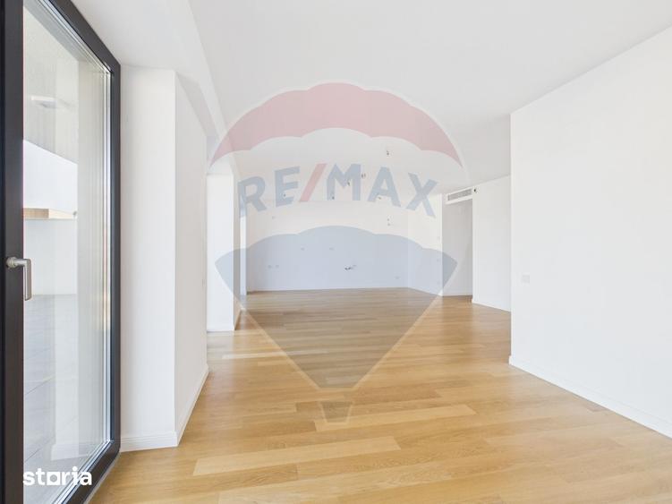 Apartament cu 4 camere în Central