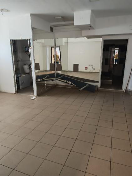 Spatiu comercial de închiriat Plopilor - 11