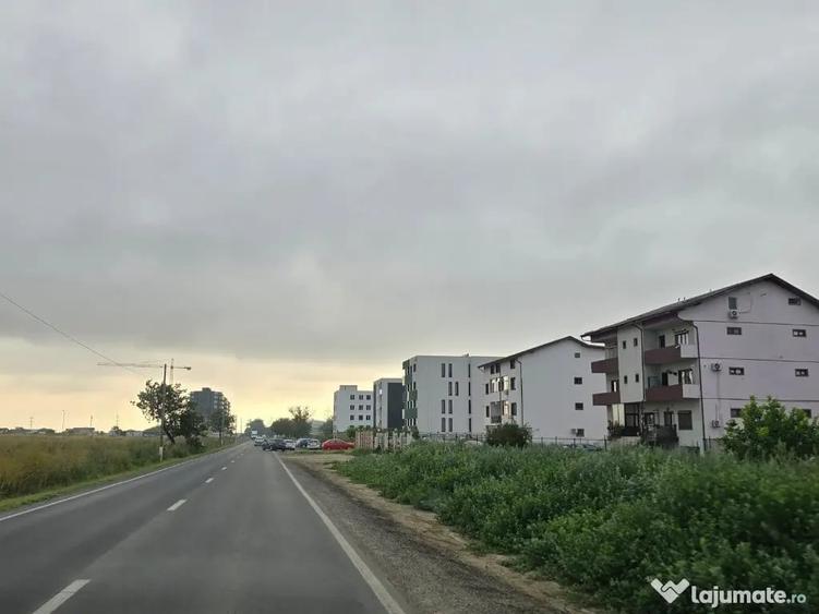 Teren de 770 mp, în Lazu