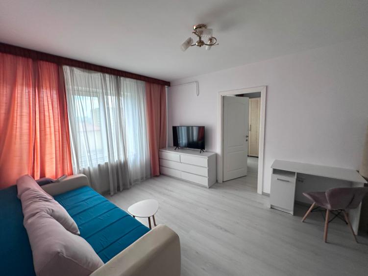 Apartament cu 2 camere semidecomandat în Tudor Vladimirescu