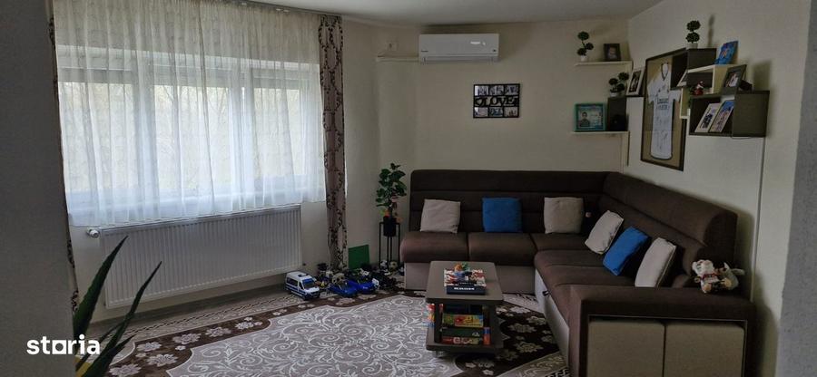 Apartament 3 camere, Micalaca Zona 300 Malul Muresului - 1