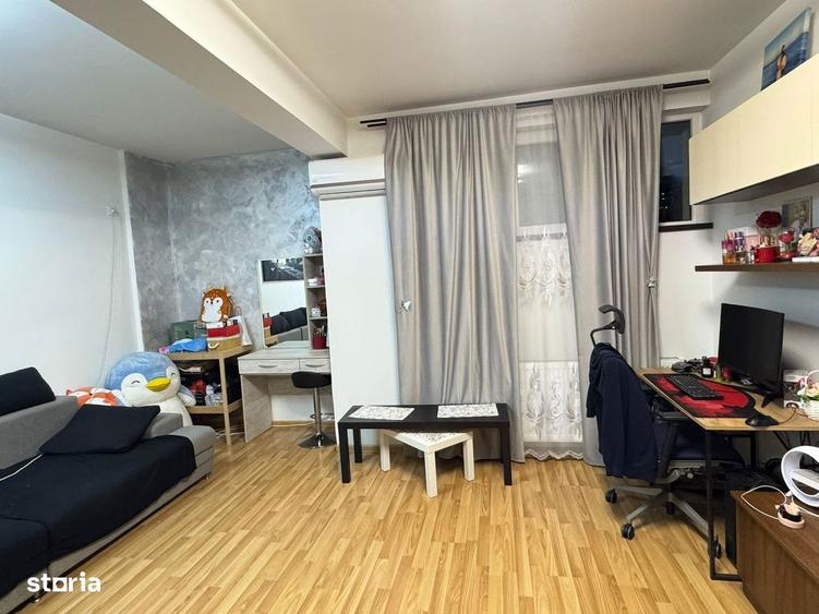Apartament cu 2 camere decomandat în Central — fotografia 1