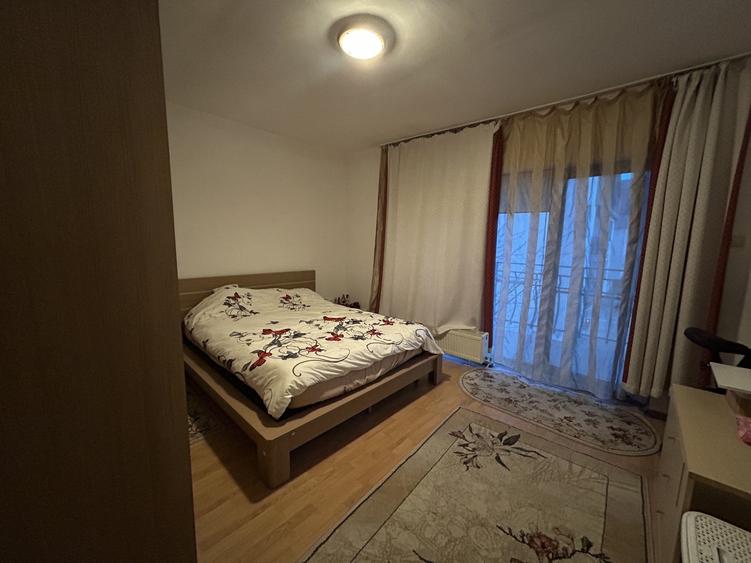 Apartament cu 2 camere semidecomandat, mobilat în Florești — fotografia 3