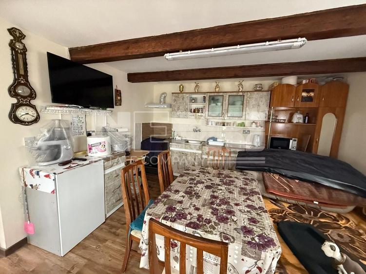 Casă cu 9 camere cu Canalizare în Marginea