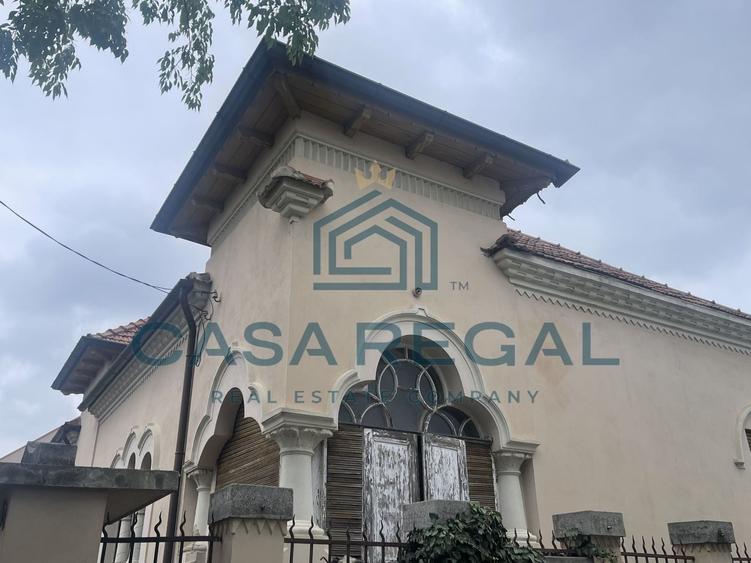 Casă individuală cu 5 camere cu Canalizare în Central