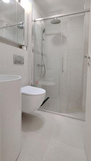 Apartament cu 3 camere decomandat în Județean
