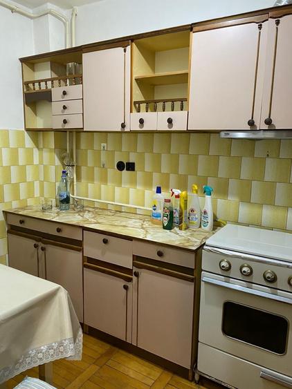 Apartament cu 3 camere decomandat în George Enescu