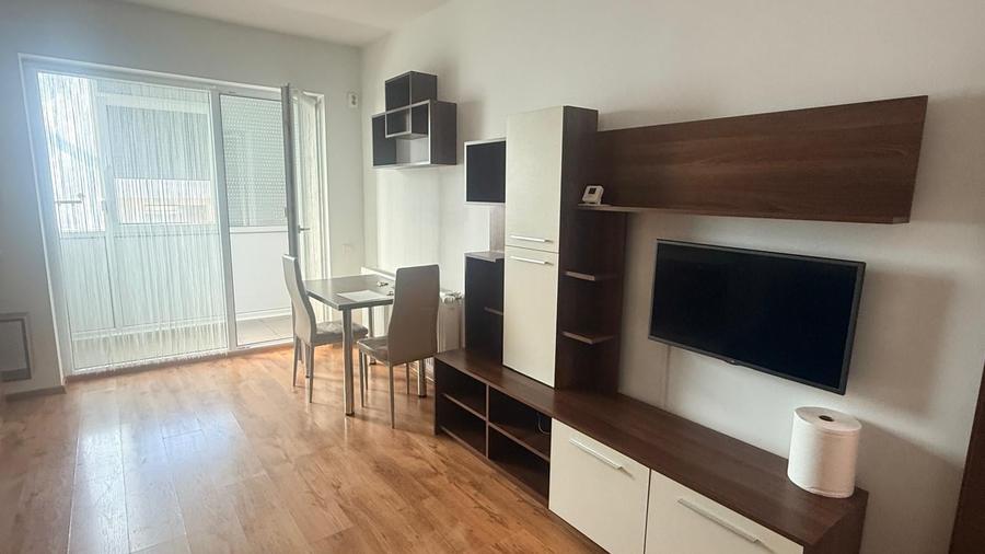 Apartament cu 2 camere semidecomandat în Dristor