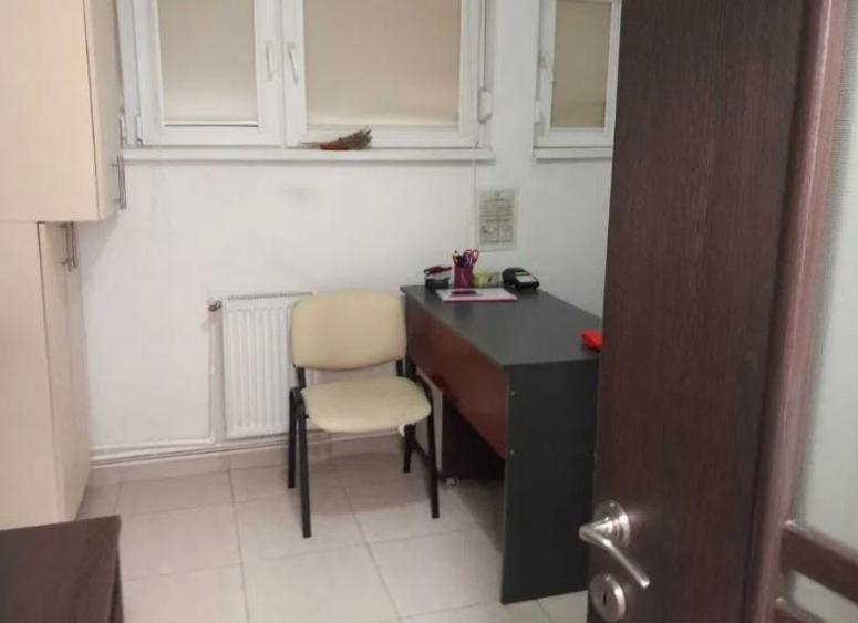 Apartament cu 2 camere decomandat, mobilat în Mihai Bravu