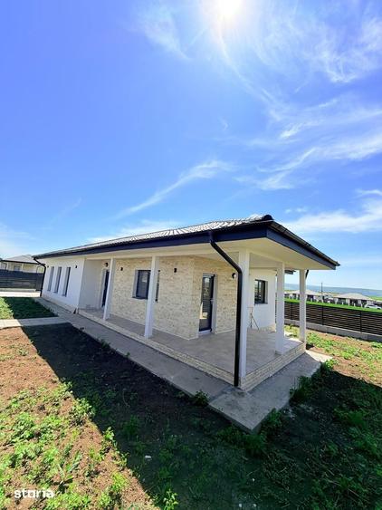 Casă cu 4 camere cu Teren 400 Mp în Miroslava