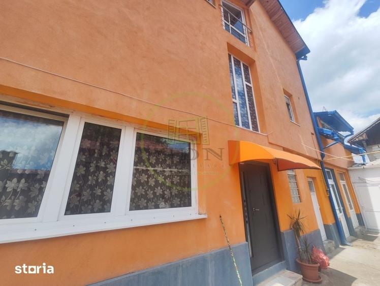 Casă cu 3 camere cu Teren 458 Mp în Central
