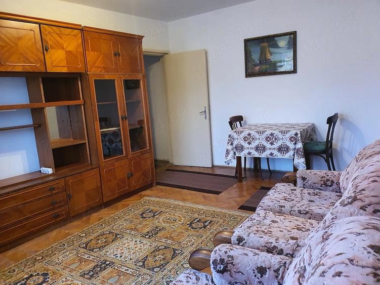 Apartament cu 2 camere semidecomandat în Șagului