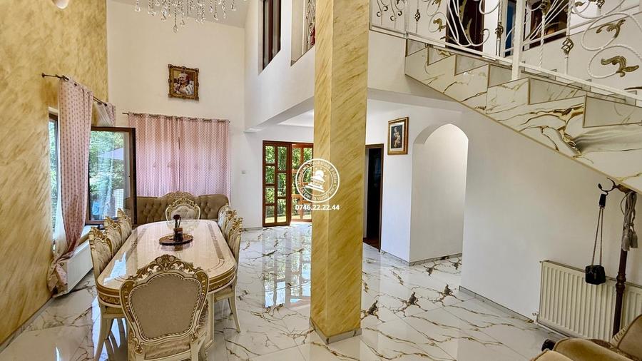 Casă cu 5 camere cu Teren 350 Mp în Galata