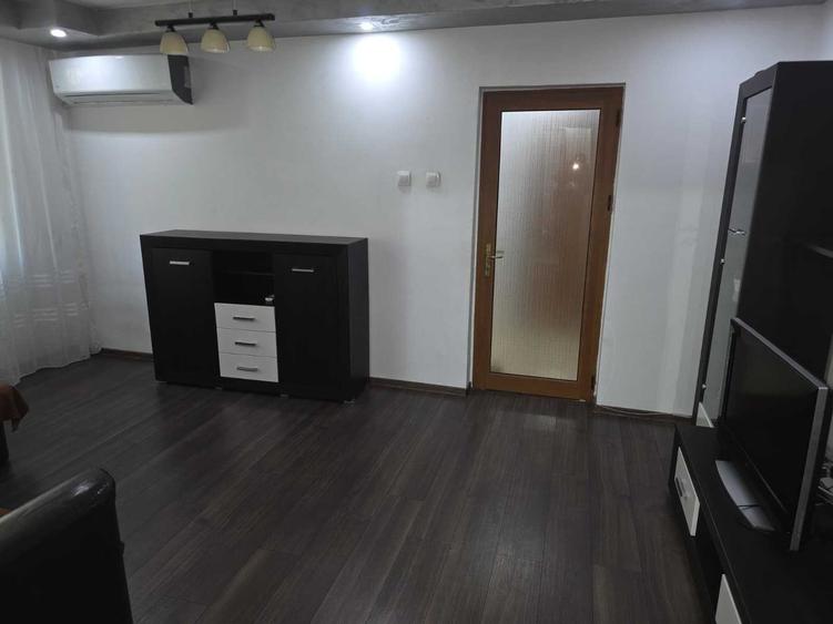 Apartament cu 2 camere semidecomandat în Trivale