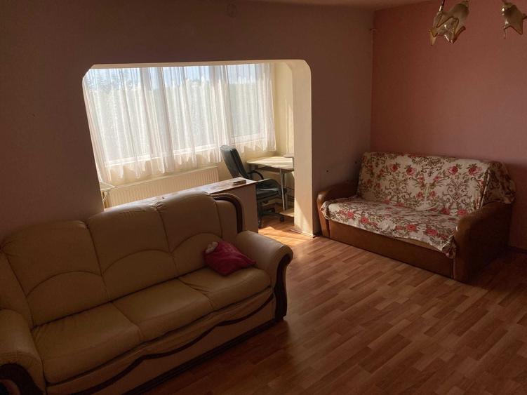 Apartament cu 2 camere semidecomandat, mobilat în Freidorf