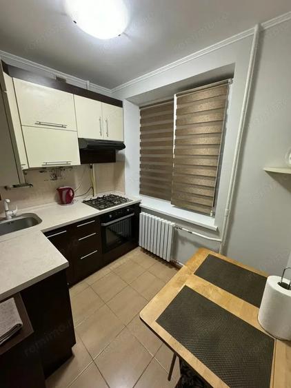 Apartament cu 2 camere decomandat în Obor