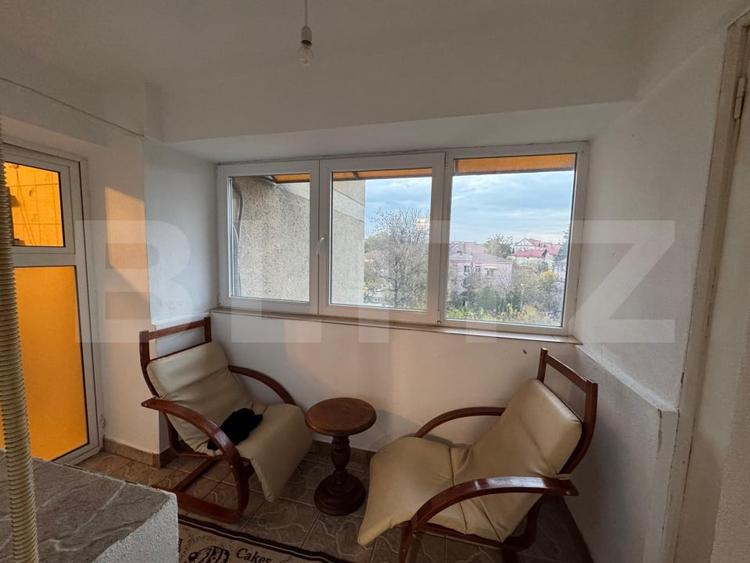 Apartament cu 2 camere decomandat, mobilat în Central