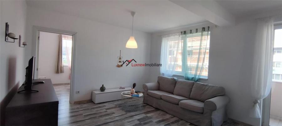 Apartament cu 2 camere semidecomandat, mobilat în Florești — fotografia 2
