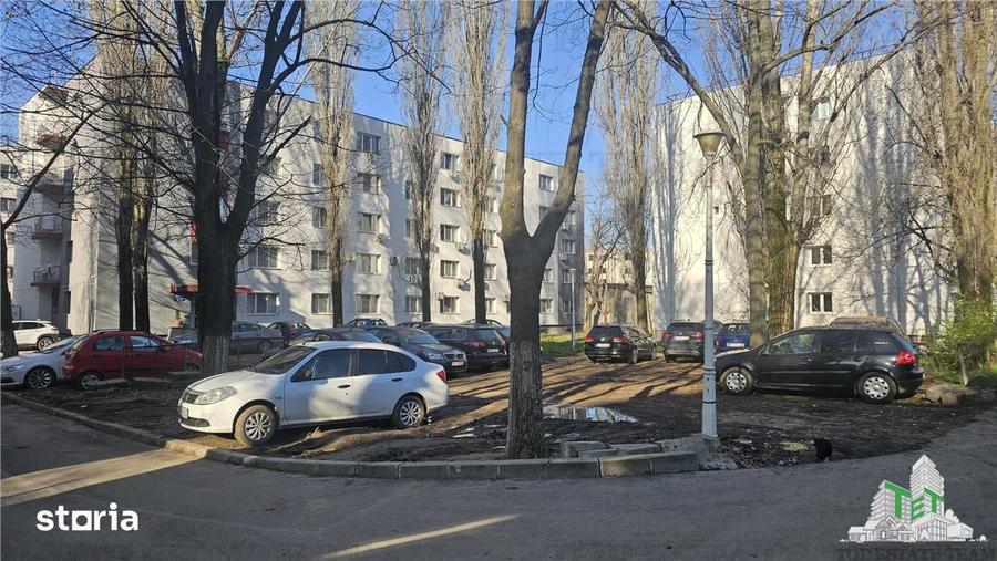 Teren de 1152 mp, în Militari