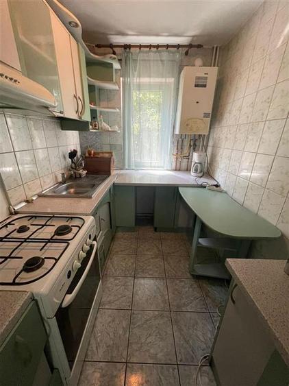 Apartament cu 2 camere semidecomandat, mobilat în Păcurari