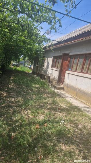 Casă cu 4 camere cu Teren 700 Mp în Tăbărăști