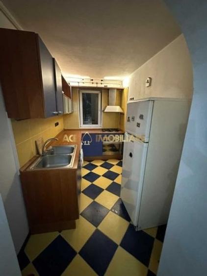 Apartament cu 2 camere semidecomandat, mobilat în Tineretului