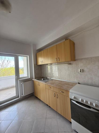 Apartament cu 2 camere decomandat în Zorilor — fotografia 1