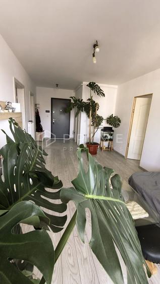 Apartament cu 2 camere decomandat în Libertății
