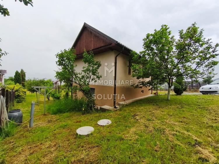 Casă individuală cu 3 camere cu Canalizare în Cicârlău