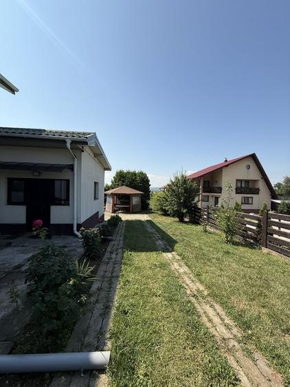Casă cu 3 camere în Central