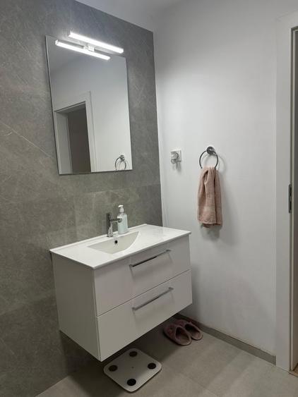 Apartament cu 2 camere decomandat în Grigorescu