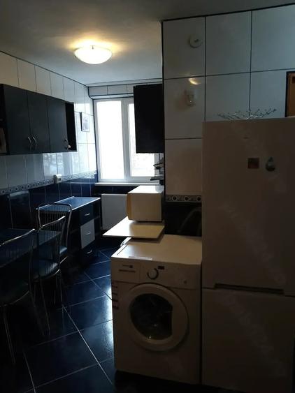 Apartament cu 2 camere decomandat în Berceni