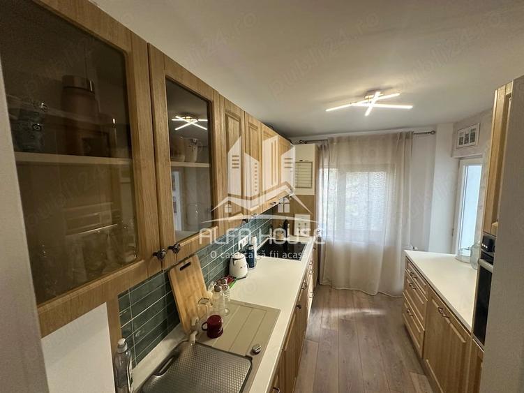 Apartament cu 2 camere decomandat în Central