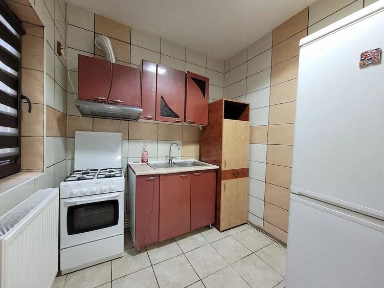 Casă cu 3 camere cu Teren 50 Mp în Gării