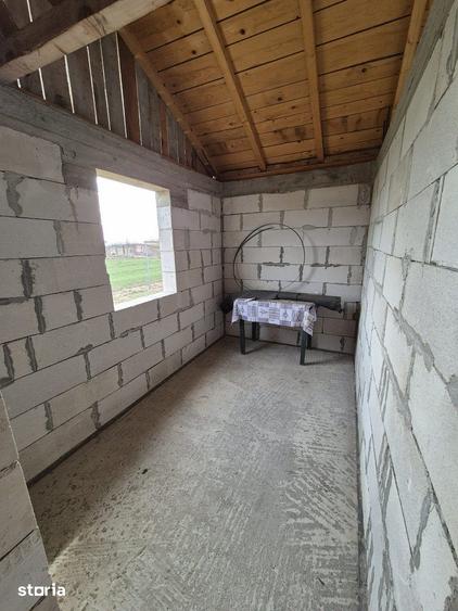 Caciulati, vanzare casa 3 camere la rosu, teren 400mp. - 12
