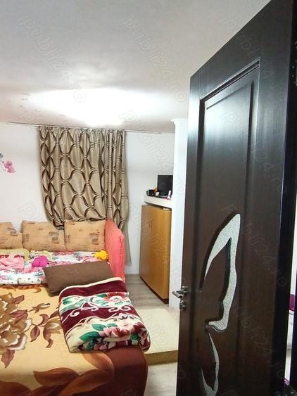 Casă cu 3 camere cu Teren 120 Mp în Central