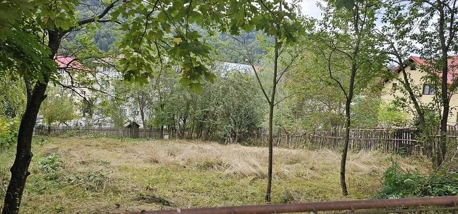 Teren de 566 mp, în Central