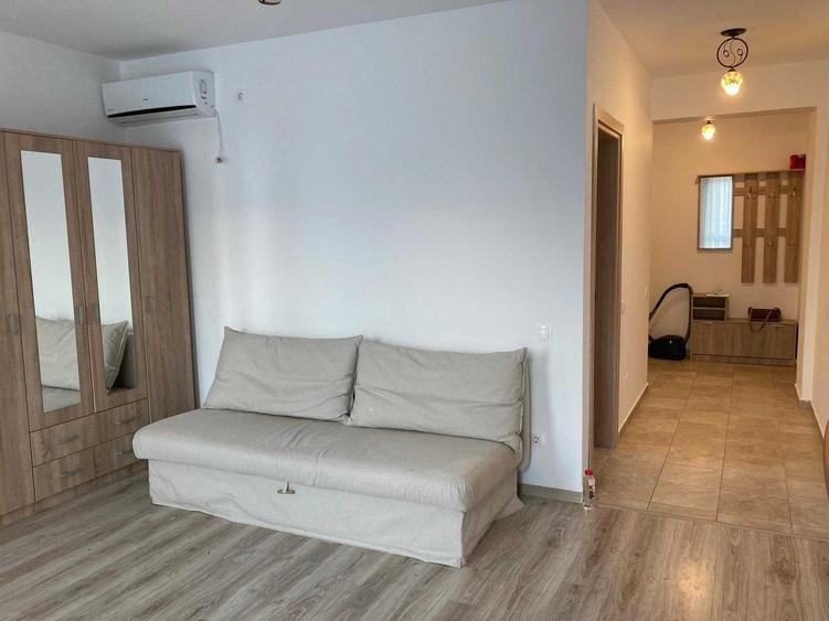Garsoniera Decomandata cu Loc de Parcare Privat, Direct de la Proprietar, Fara Comision, Chirie Lunara 430 Euro, In Sectorul 4 - 1