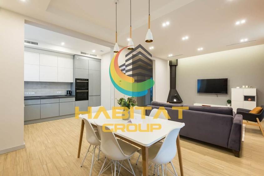 Penthouse cu 4 camere decomandat în Nord-Vest