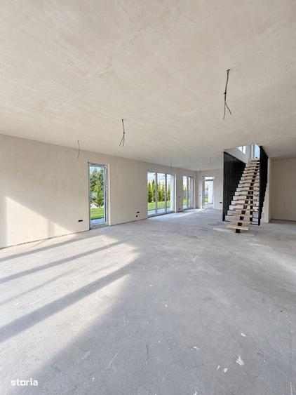 Casa individuala 6 camere, 5 bai, terasa la etaj, curte, P+ET+POD - 17