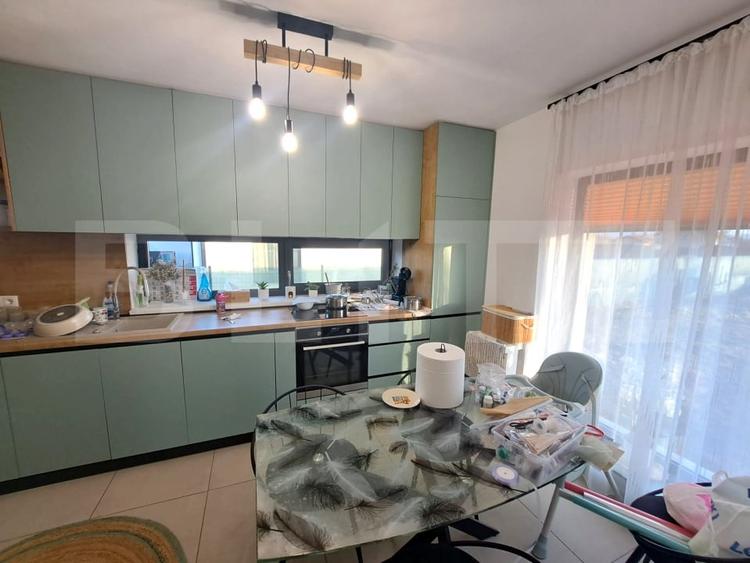 Casă individuală cu 4 camere cu Canalizare în Prejmer