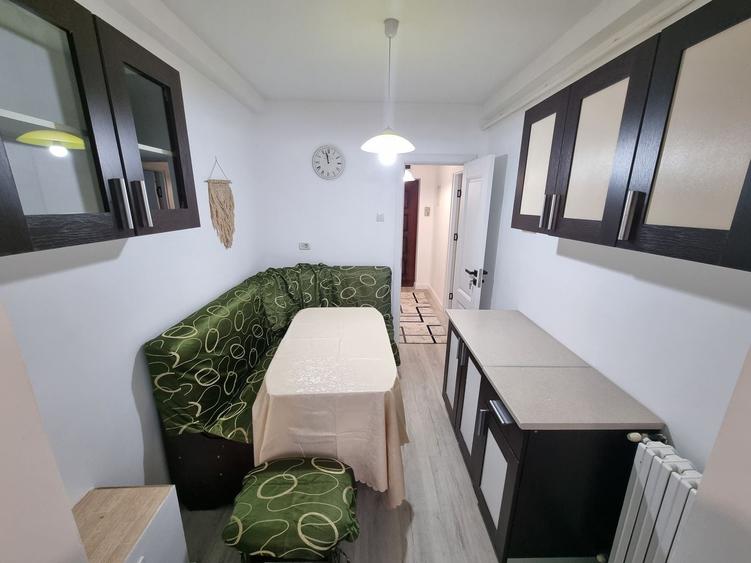 Apartament cu 2 camere semidecomandat, mobilat în Ultracentral